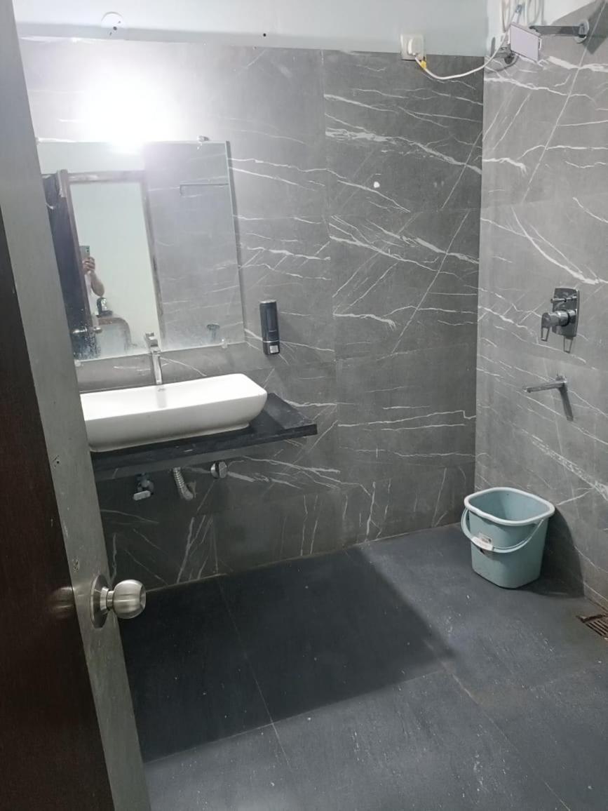 Hotel Krishna Residency Mahoba المظهر الخارجي الصورة