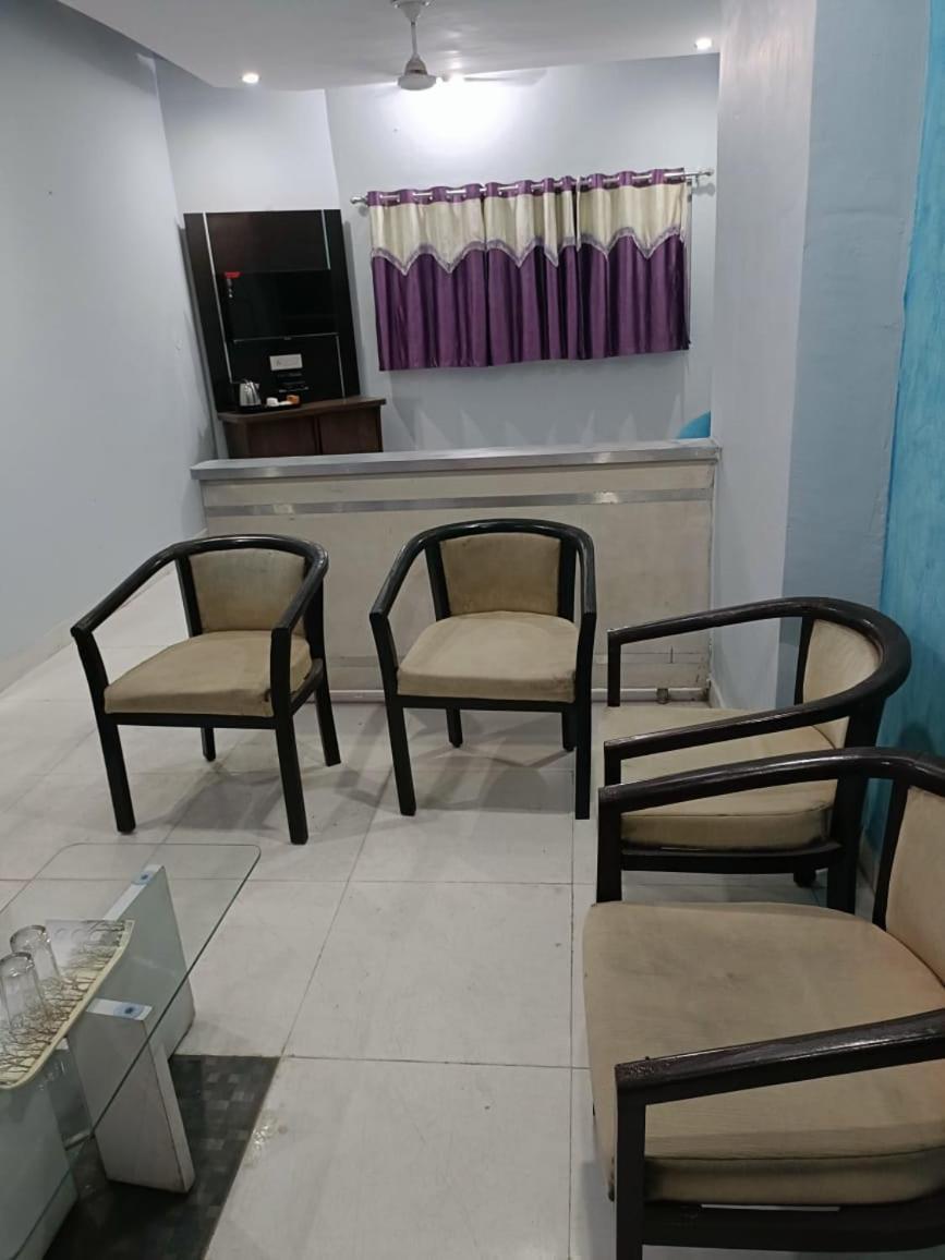 Hotel Krishna Residency Mahoba المظهر الخارجي الصورة