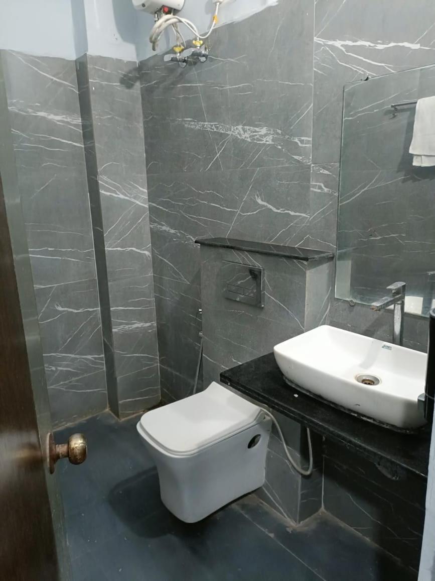 Hotel Krishna Residency Mahoba المظهر الخارجي الصورة