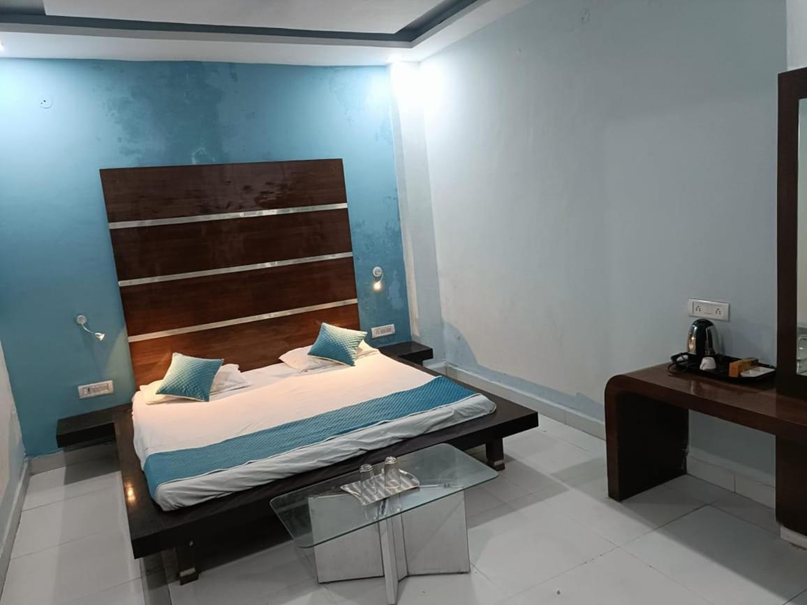 Hotel Krishna Residency Mahoba المظهر الخارجي الصورة